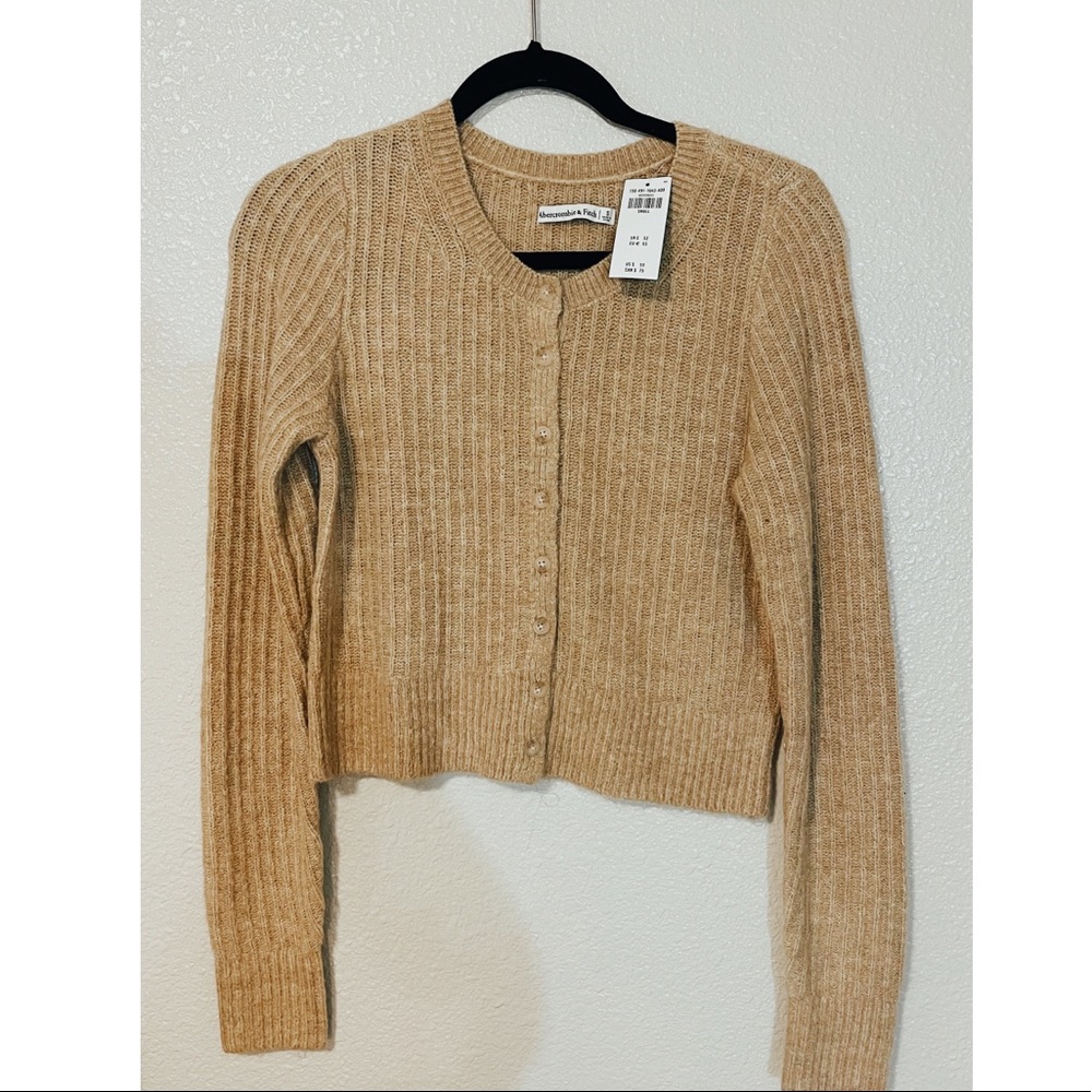 Cropped cardigan